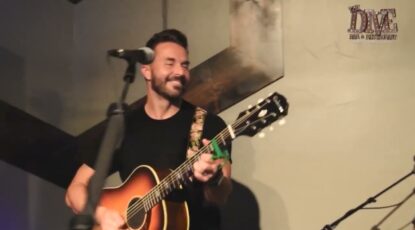 Gary Kyle - Lucky One (Live Acoustic)